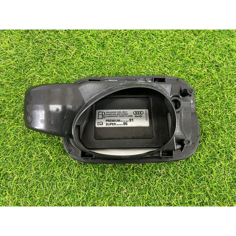 Лючок топливного бака (кузов и элементы) AUDI Q7 4L 2014 3.0 TFSi CTWB 4L0809999A