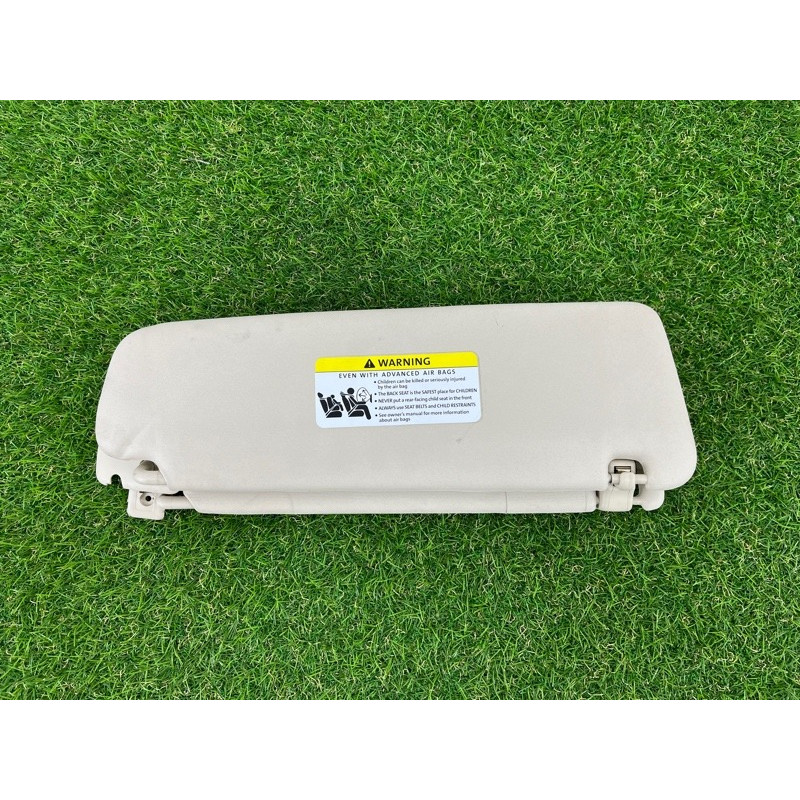 Козирок сонцезахисний (салон) Volkswagen Touareg NF 2012 3.6 7P6857551B4T6