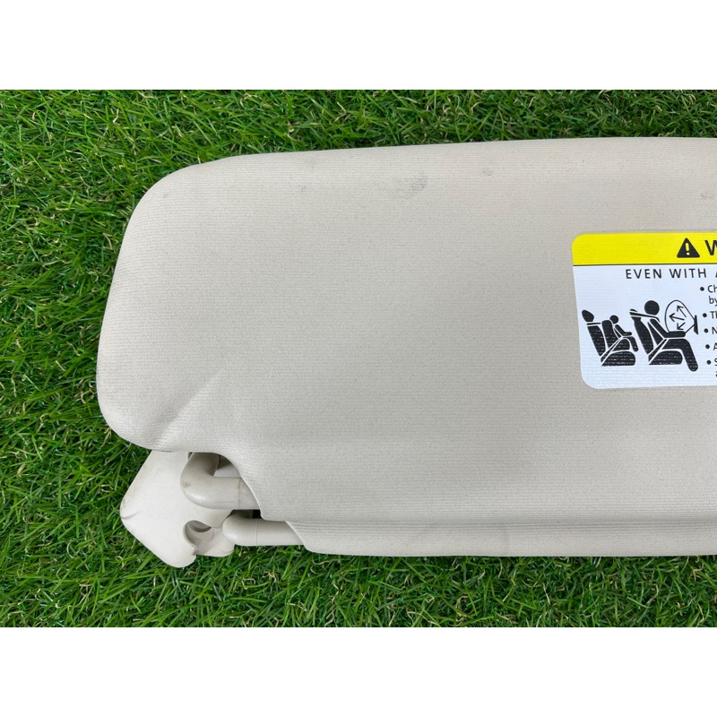 Козирок сонцезахисний (салон) Volkswagen Touareg NF 2012 3.6 7P6857551B4T6