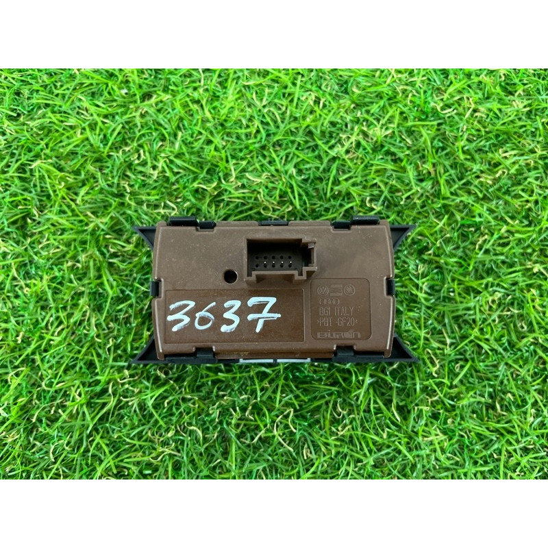 Кнопка ESP (электрика / кнопки) Volkswagen Touareg NF 2012 3.0 7P6927127