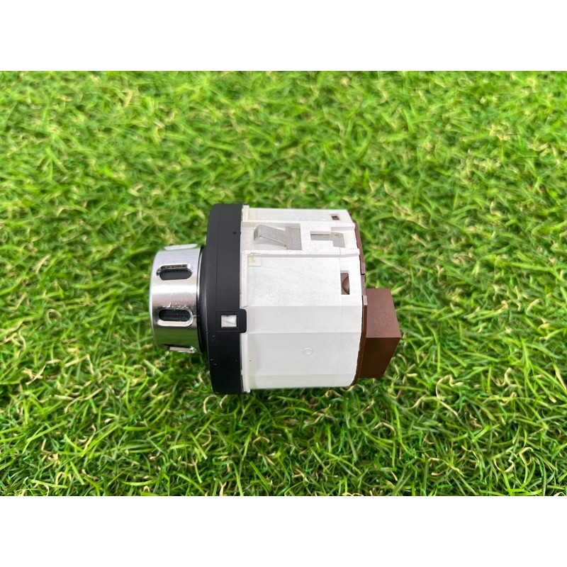 Кнопка переключатель режимов АКП (электрика / кнопки) Volkswagen Touareg NF 2012 3.0 7P6941435D