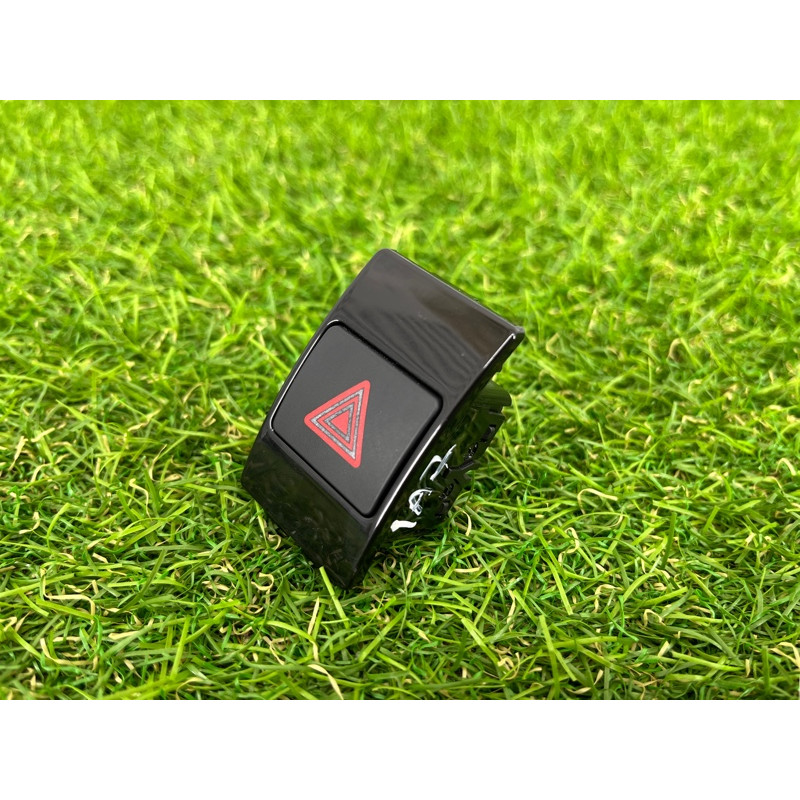 Кнопка аварийной сигнализации (электрика / кнопки) AUDI A7 4G 2013 3.0 CGXB 4G09415095PR