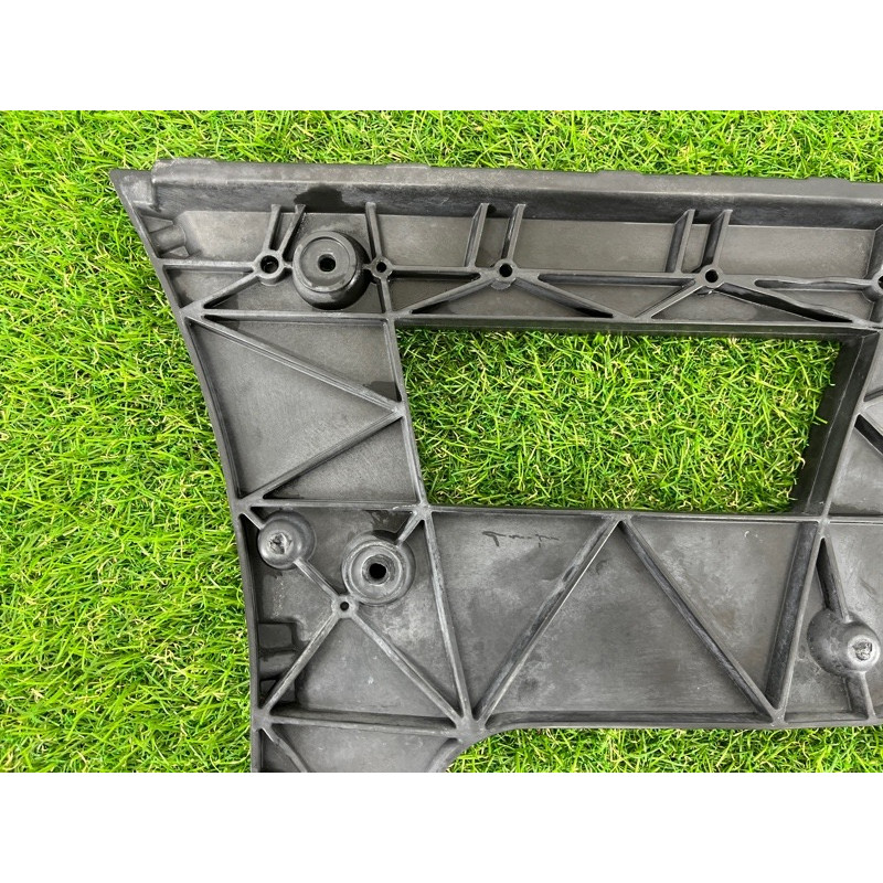 Крепление бампера (кузов и элементы) AUDI A4 B8 2012 2.0 TFSI 8K5807454