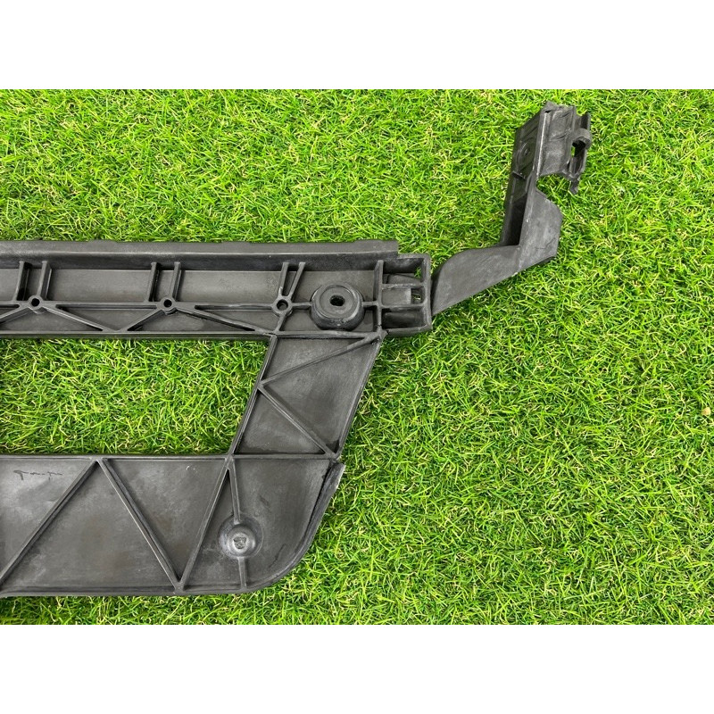 Крепление бампера (кузов и элементы) AUDI A4 B8 2012 2.0 TFSI 8K5807454