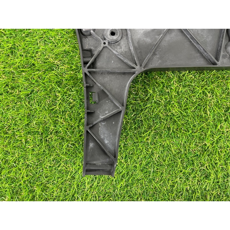 Крепление бампера (кузов и элементы) AUDI A4 B8 2012 2.0 TFSI 8K5807454