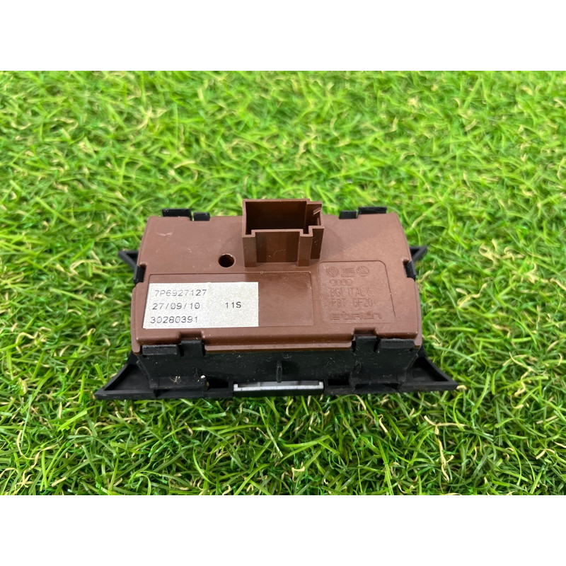 Кнопка ESP (электрика / кнопки) Volkswagen Touareg NF 2011 3.6 7P6927127