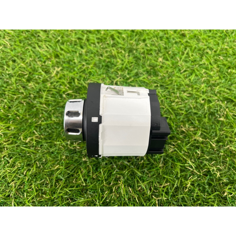 Кнопка переключатель режимов АКП (электрика / кнопки) Volkswagen Touareg NF 2011 3.6 7P6941435D