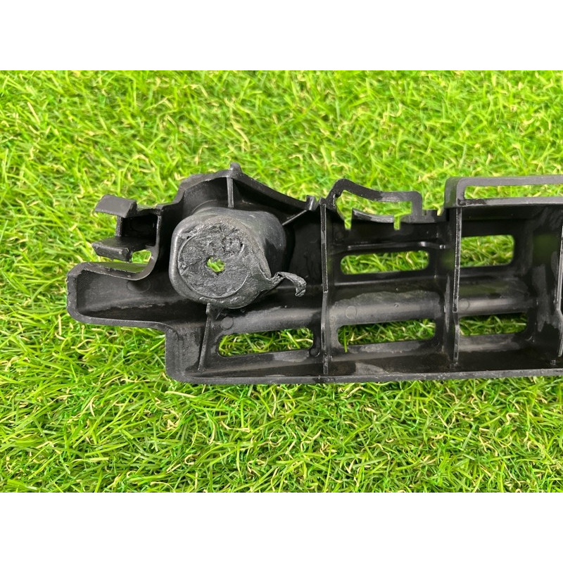 Крепление бампера (кузов и элементы) CHEVROLET Cruze J300 2011 1.4 96962848