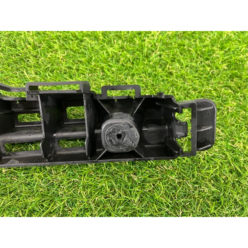 Крепление бампера (кузов и элементы) CHEVROLET Cruze J300 2011 1.4 96962848