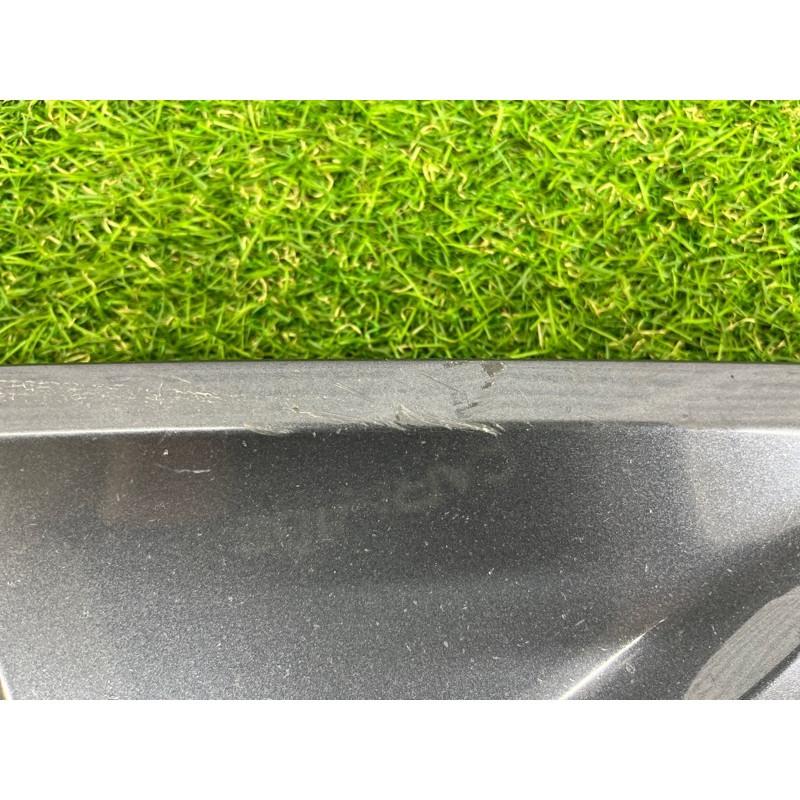 Накладка протитуманної фари (кузов і елементи) Volkswagen Touareg NF 2012 3.6 7P6807490BGRU