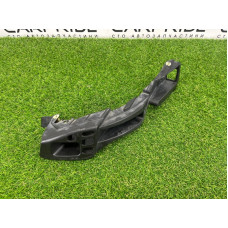 Крепление бампера