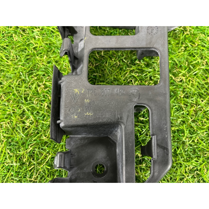 Крепление бампера (кузов и элементы) PORSCHE CAYENNE 958 2013 3.6 95850548401