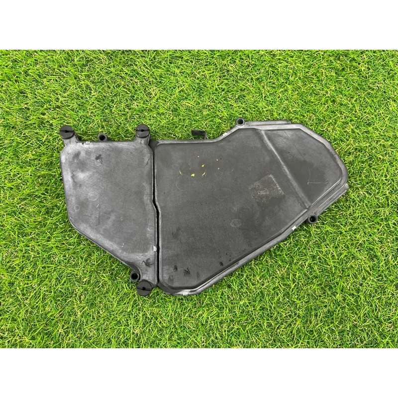 Крышка блока предохранителей (двигатель и элементы) PORSCHE CAYENNE 958 2013 3.6 95861011100