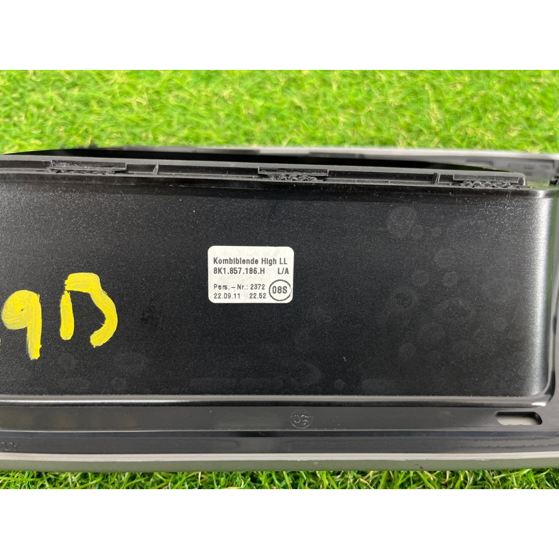 Декоративная накладка торпедо (салон) AUDI A4 B8 2012 2.0 TFSI 8K1857186HR66