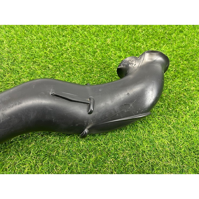 Патрубок воздушного фильтра (впускная система) PORSCHE CAYENNE 958 2012 4.8 95811027100