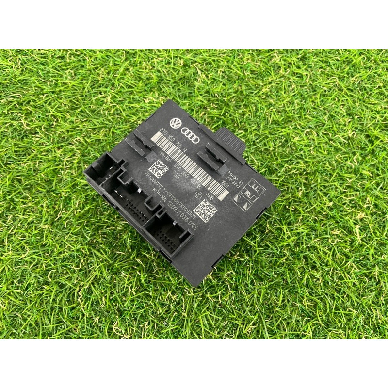 Блок управления дверьми (электрика / блок управления) AUDI A4 B8 2012 2.0 TFSI 8T0959795N