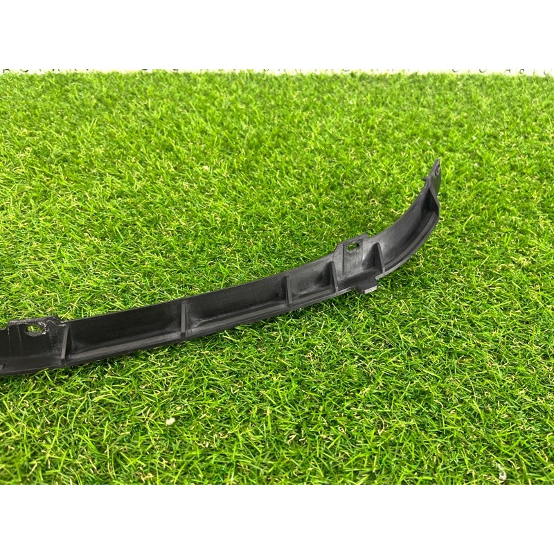 Кронштейн спойлера (кузов и элементы) PORSCHE CAYENNE 958 2013 3.6 95851293302