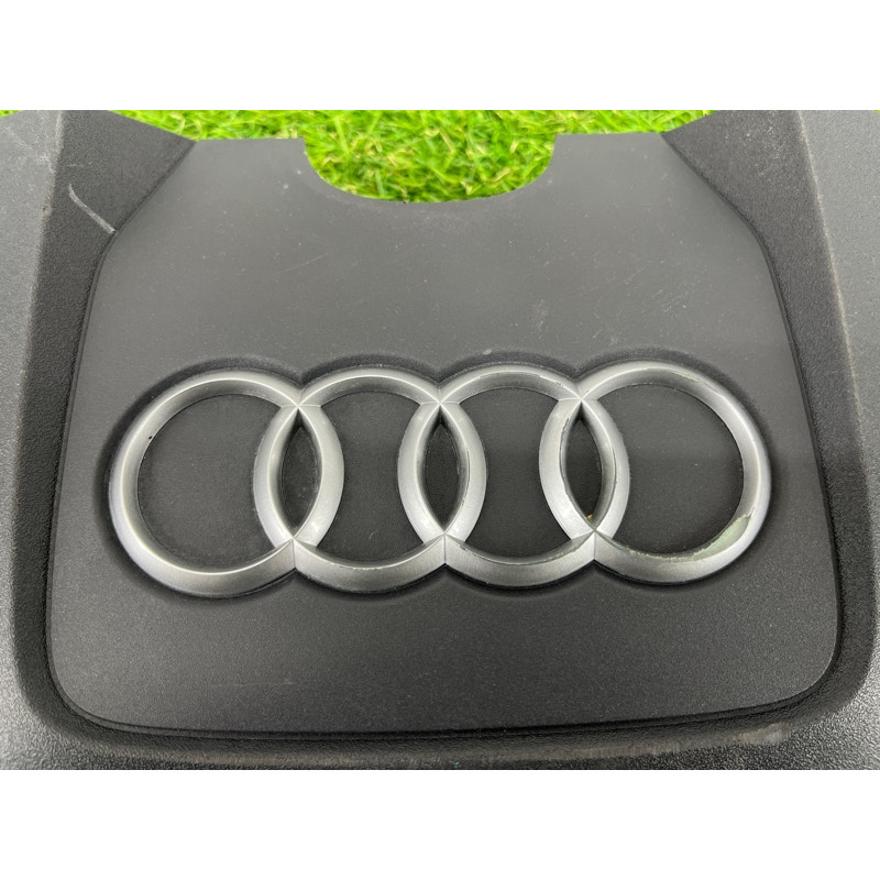 Декоративна кришка двигуна (двигун та елементи) AUDI Q7 4L 2014 3.0 TFSi CTWB 06E103926N