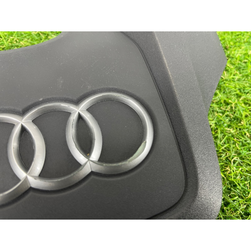 Декоративна кришка двигуна (двигун та елементи) AUDI Q7 4L 2014 3.0 TFSi CTWB 06E103926N