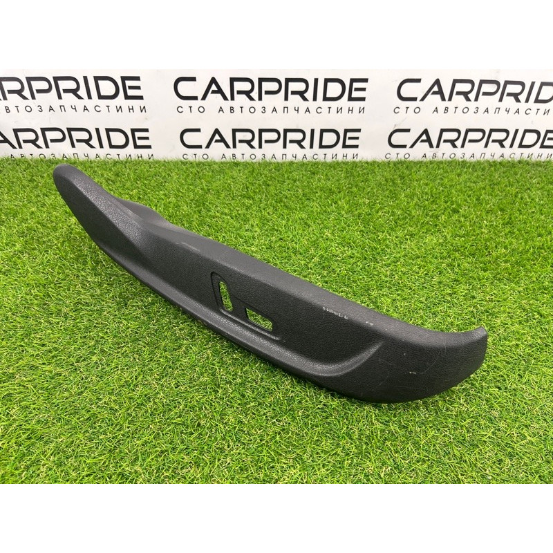 Накладка сидения (салон) AUDI A4 B8 2012 2.0 TFSI 8T0881326C4PK