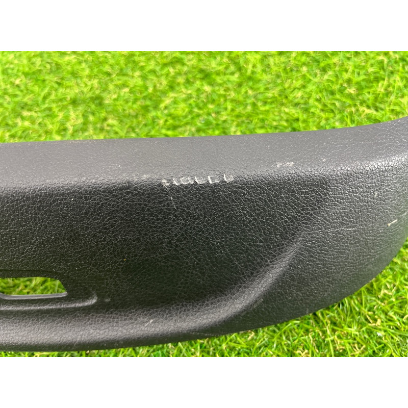 Накладка сидения (салон) AUDI A4 B8 2012 2.0 TFSI 8T0881326C4PK