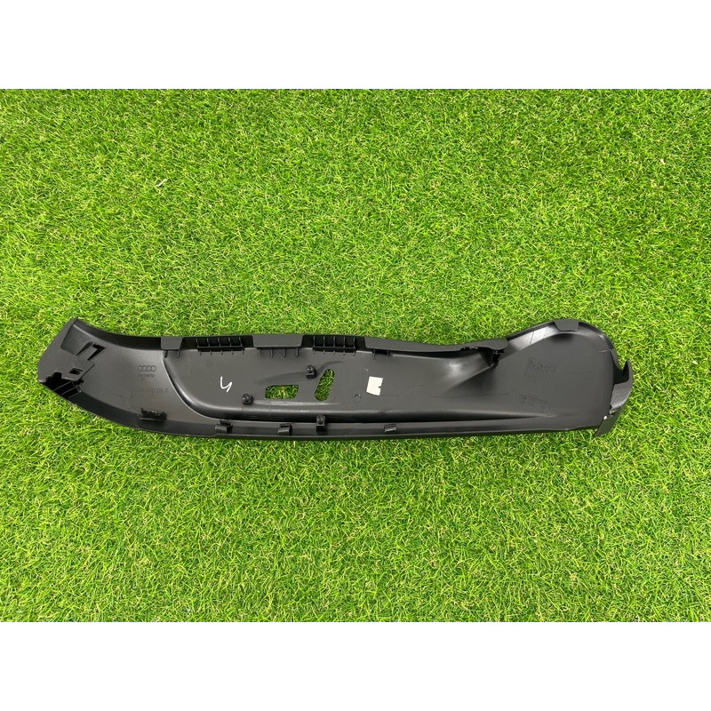 Накладка сидения (салон) AUDI A4 B8 2012 2.0 TFSI 8T0881326C4PK