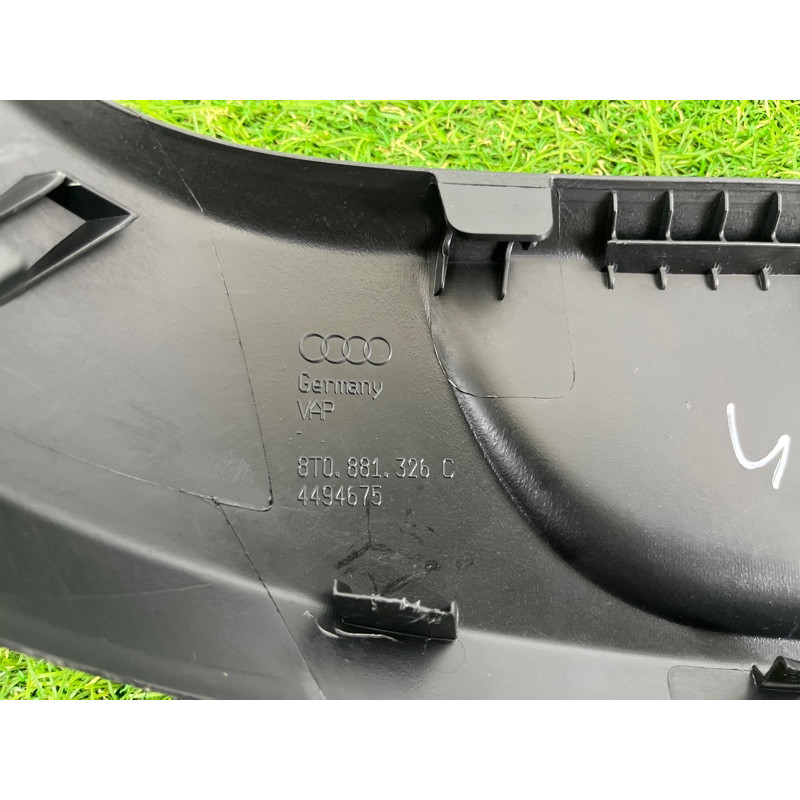 Накладка сидения (салон) AUDI A4 B8 2012 2.0 TFSI 8T0881326C4PK