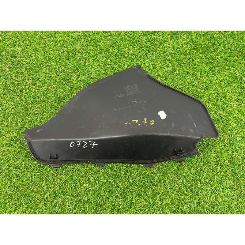 Накладка на жабо (кузов і елементи) PORSCHE CAYENNE 958 2012 4.8 958572729029B9