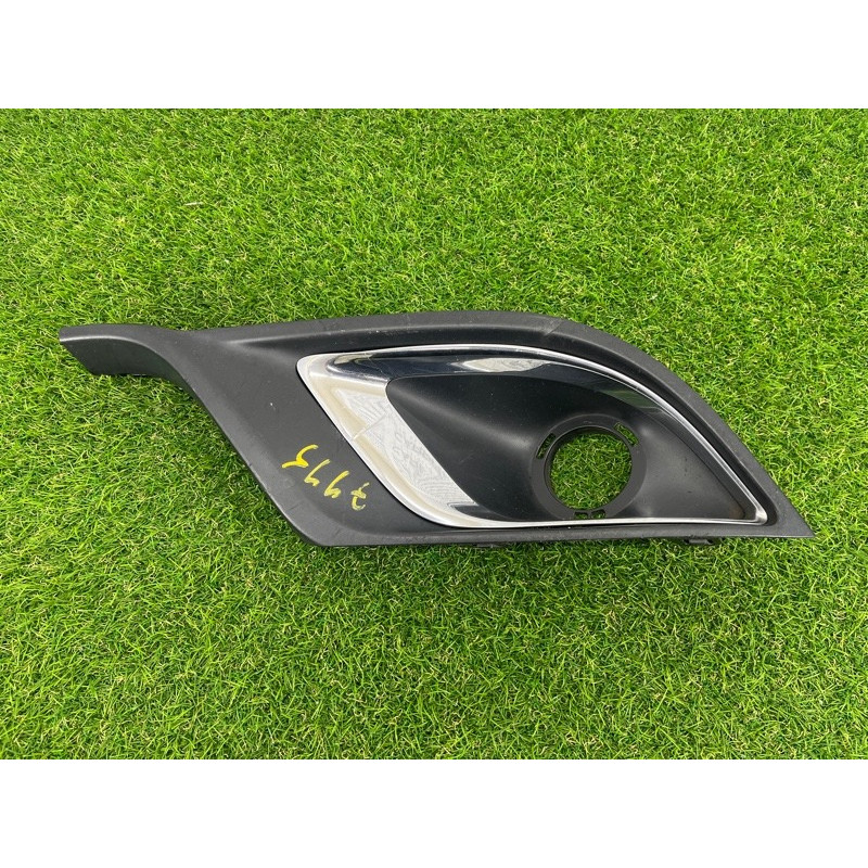 Накладка противотуманной фары (кузов и элементы) Dodge Durango WD 2018 5113679AC