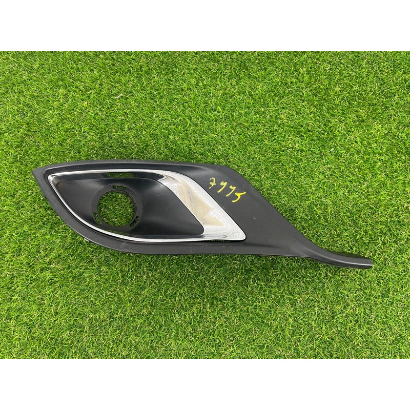 Накладка противотуманной фары (кузов и элементы) Dodge Durango WD 2018 5113679AC