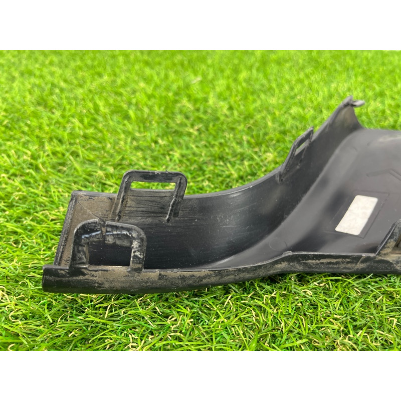 Накладка противотуманной фары (кузов и элементы) Dodge Durango WD 2018 5113679AC