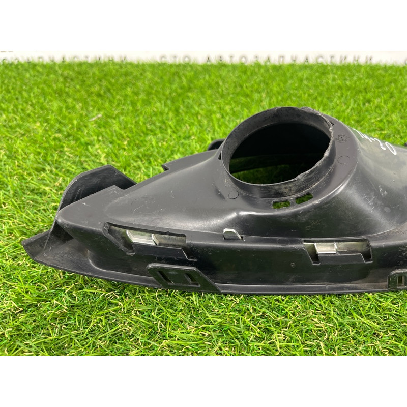 Накладка противотуманной фары (кузов и элементы) Dodge Durango WD 2018 5113679AC