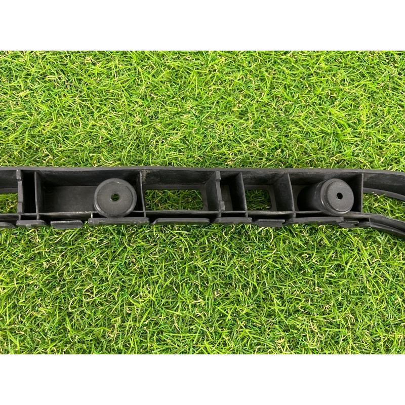 Крепление бампера (кузов и элементы) CHEVROLET Cruze J300 2011 1.4 94833090