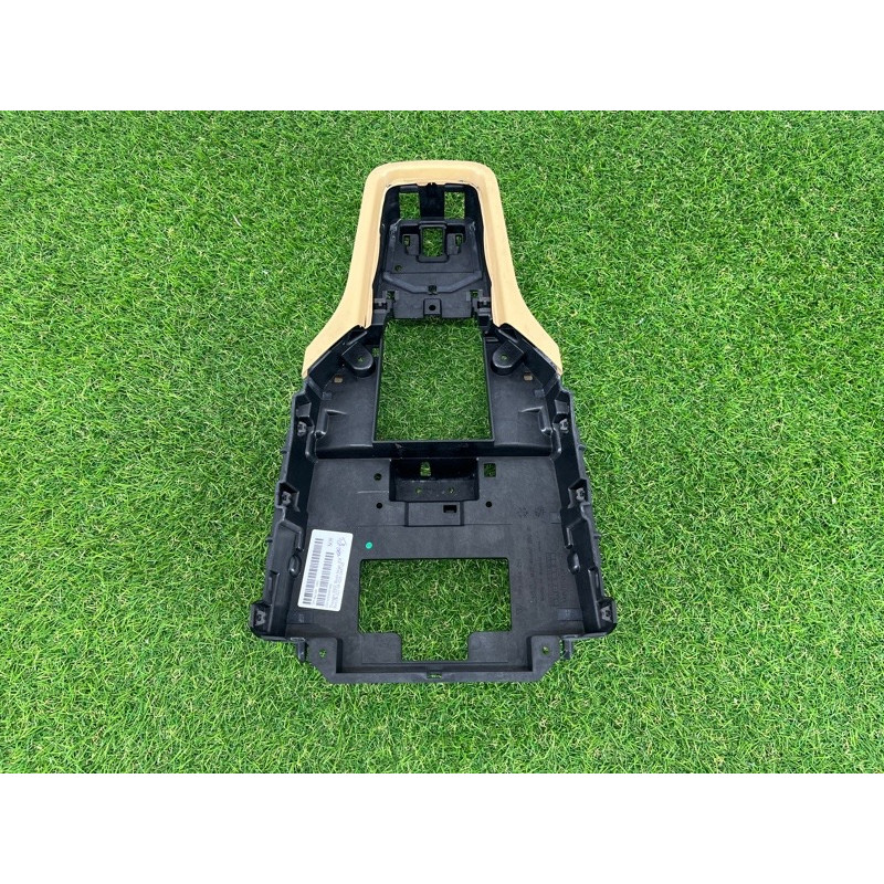 Крепление центральной консоли (салон) PORSCHE CAYENNE 958 2012 4.8 95855325101