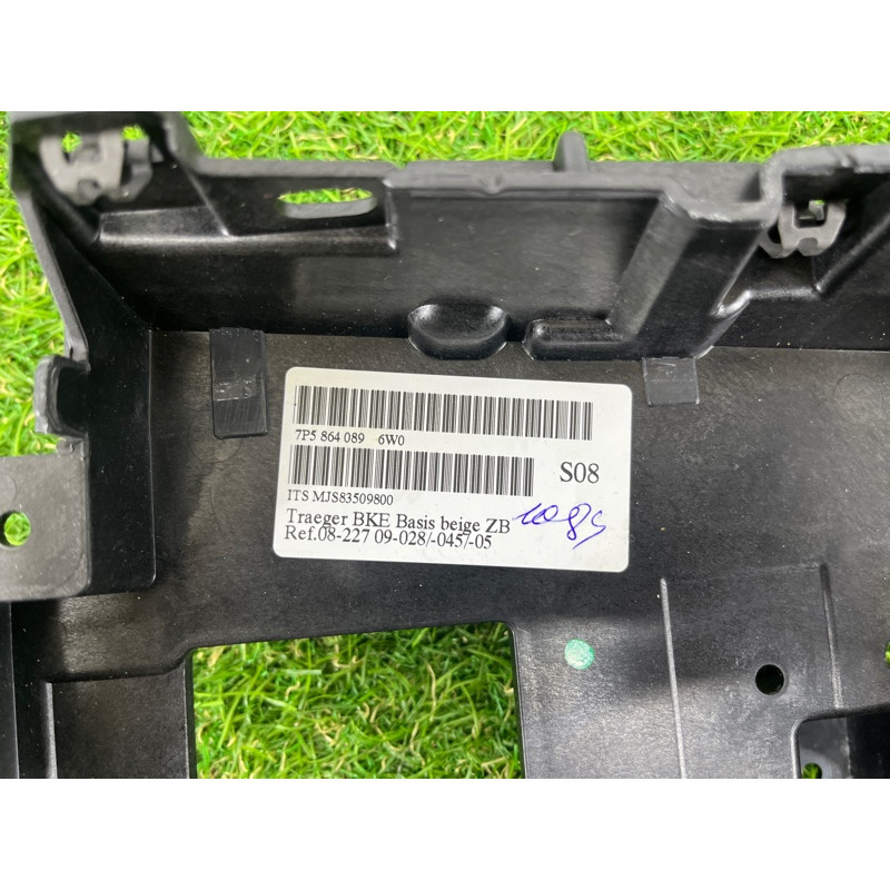 Крепление центральной консоли (салон) PORSCHE CAYENNE 958 2012 4.8 95855325101