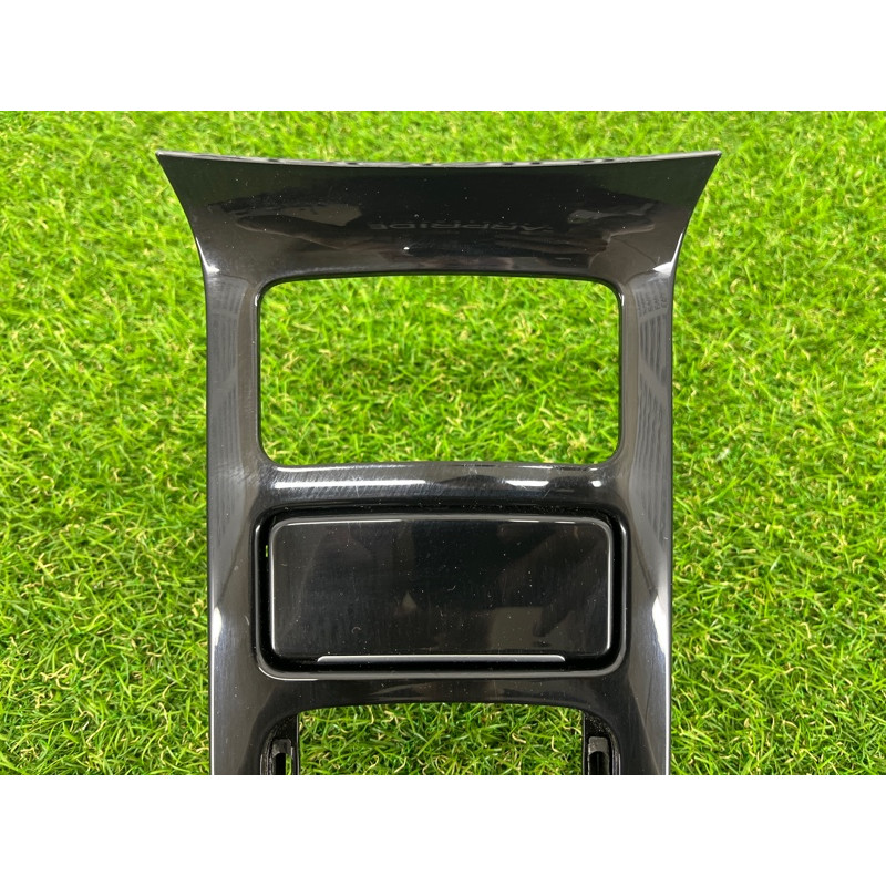 Декоративная накладка центральной консоли (салон) PORSCHE CAYENNE 958 2012 4.8 958553324006BB