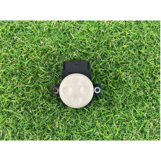 Кнопка регулировки сиденья