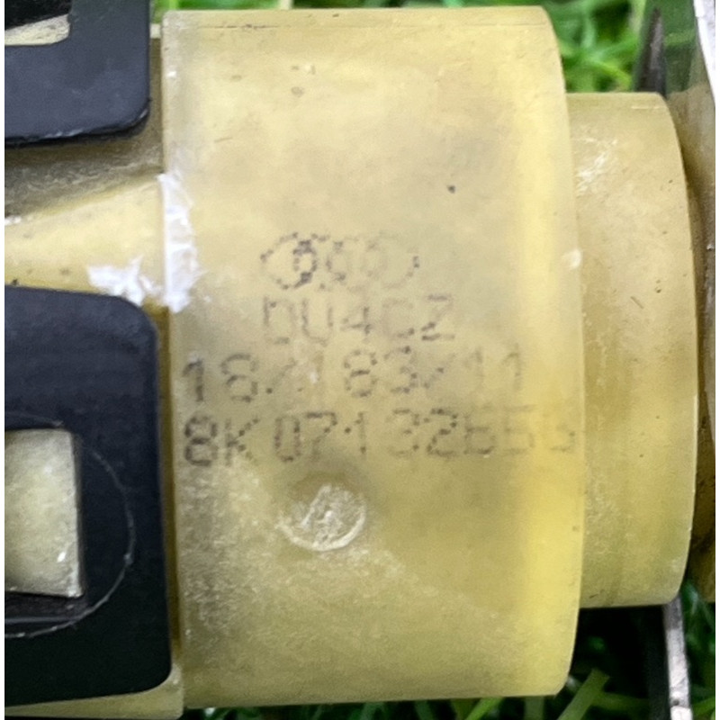 Трос переключения передач (трансмиссия) AUDI A4 B8 2012 2.0 TFSI 8K0713265B