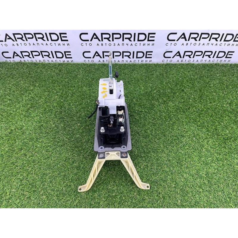 Селектор АКПП (трансмиссия) Volkswagen Touareg NF 2011 3.6 7P1713105