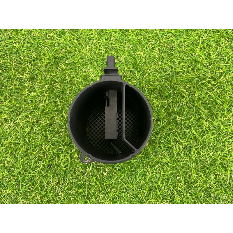 Датчик массового расхода воздуха (электрика двигателя) Volkswagen Touareg NF 2011 3.6 03H906461A