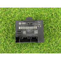 Блок управління дверима