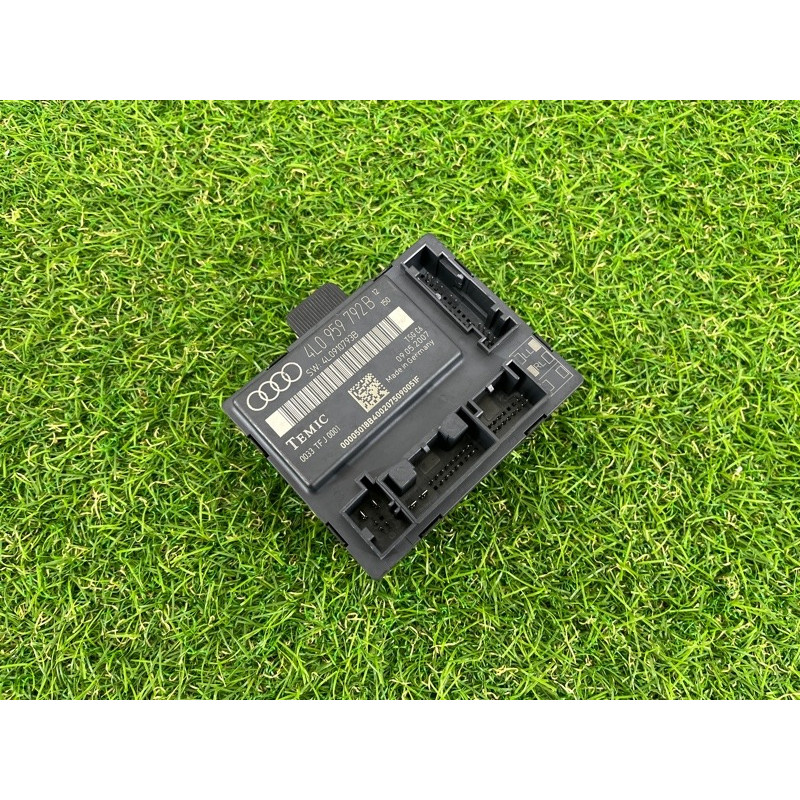 Блок управления дверьми (электрика / блок управления) AUDI Q7 4L 2007 3.6 4L0959792B