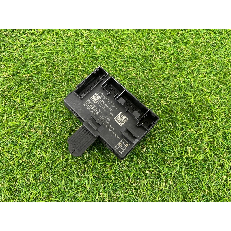 Блок управления дверьми (электрика / блоки управления) AUDI Q7 4M 2018 3.0 TFSi 4M0959592H