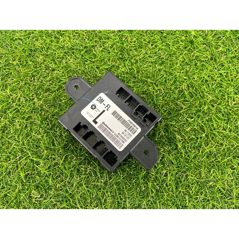 Блок управления дверьми (электрика / блоки управления) Jeep Grand Cherokee WK2 2017 3.6 68316561AB