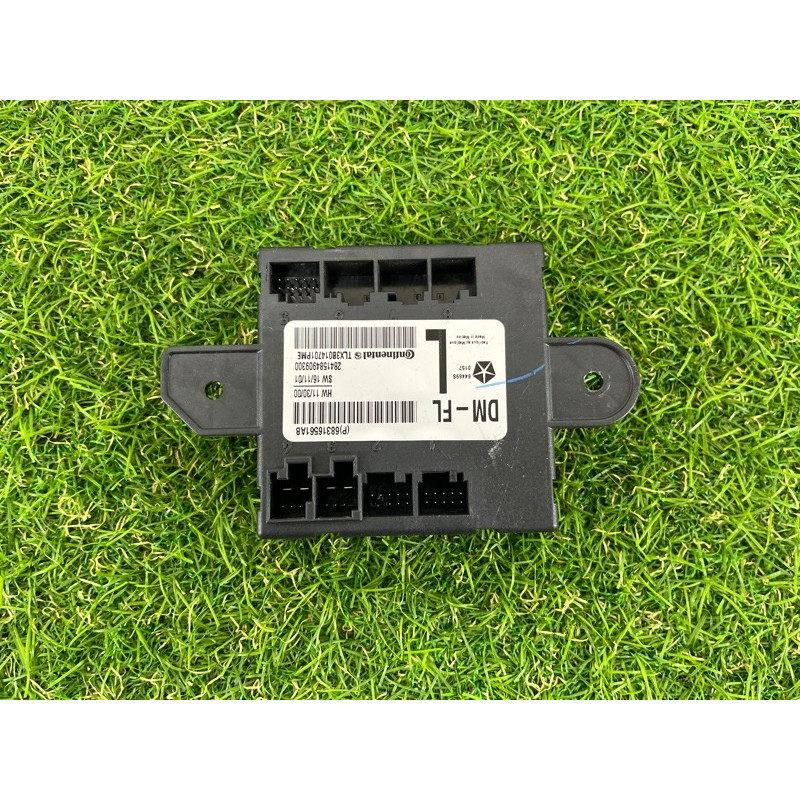 Блок управления дверьми (электрика / блоки управления) Jeep Grand Cherokee WK2 2017 3.6 68316561AB