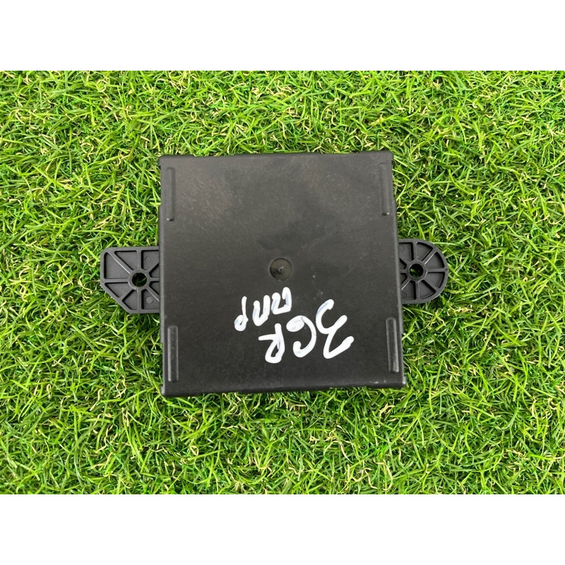 Блок управления дверьми (электрика / блоки управления) Jeep Grand Cherokee WK2 2017 3.6 68316560AB