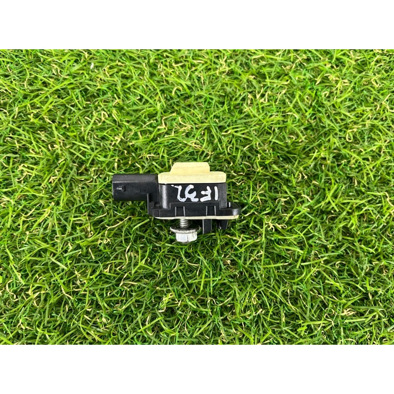 Датчик удара (электрика / датчики) BMW 4-series F32 2015 2.0 65779217711