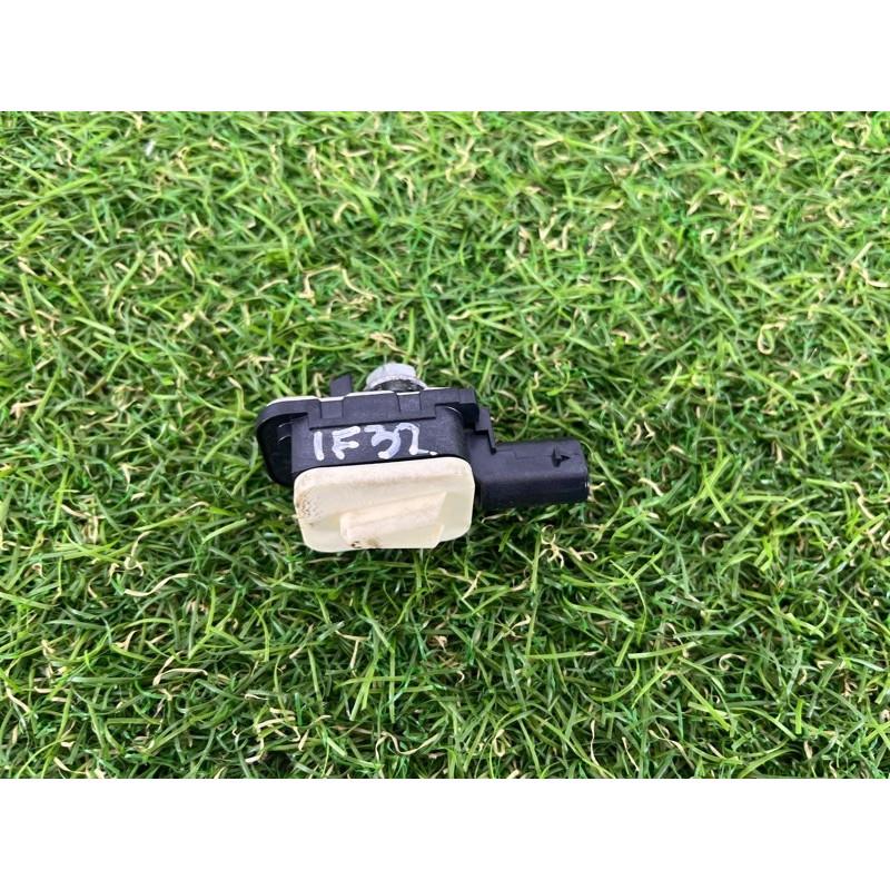 Датчик удара (электрика / датчики) BMW 4-series F32 2015 2.0 65779217711