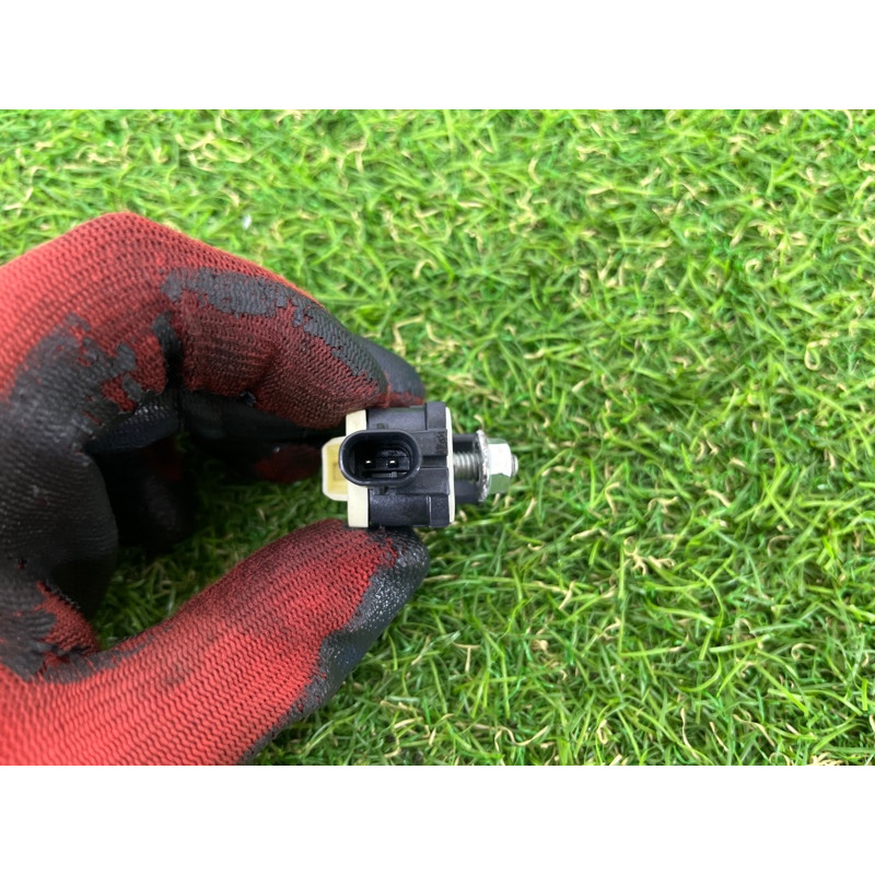 Датчик удара (электрика / датчики) BMW 4-series F32 2015 2.0 65779217711