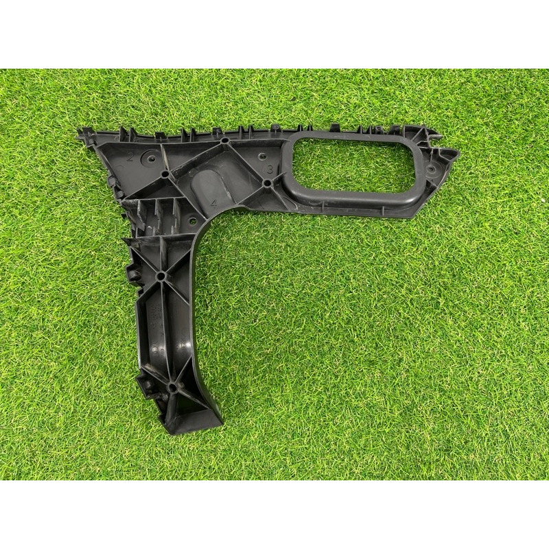 Крепление бампера (кузов и элементы) AUDI Q7 4L 2014 3.0 TFSi CTWB 4L0807453A